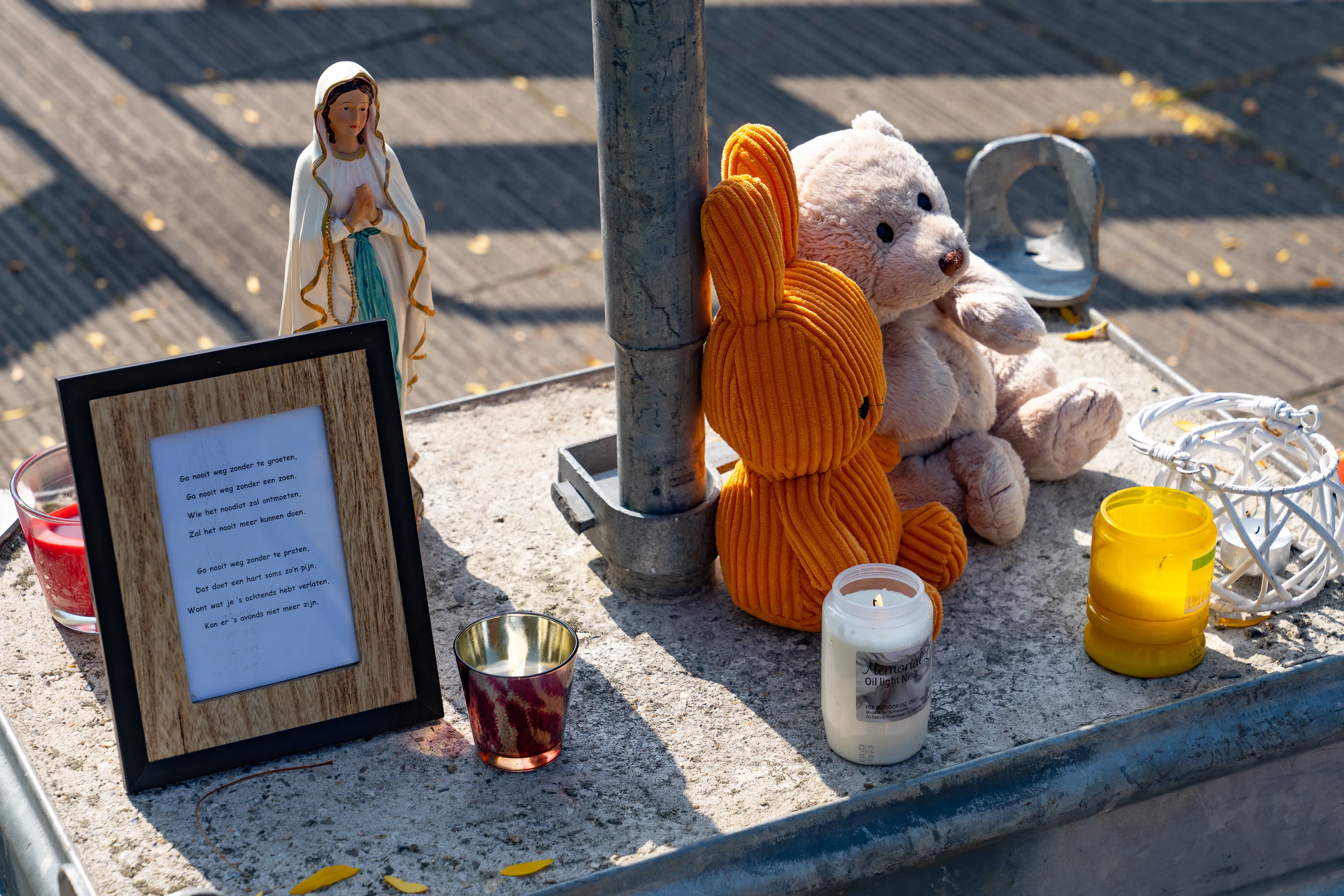 2021 09 09 reality photo dodelijk steekincident manis krijgsmanhof den bosch bloemlegging 5