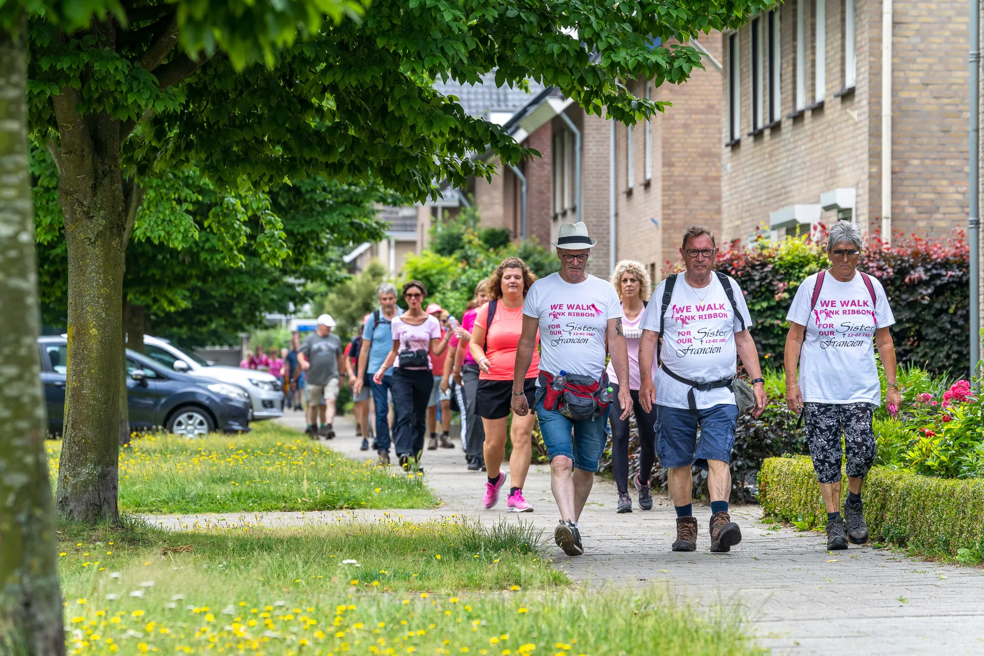 2022 06 25 reality photo pink ribbon 4