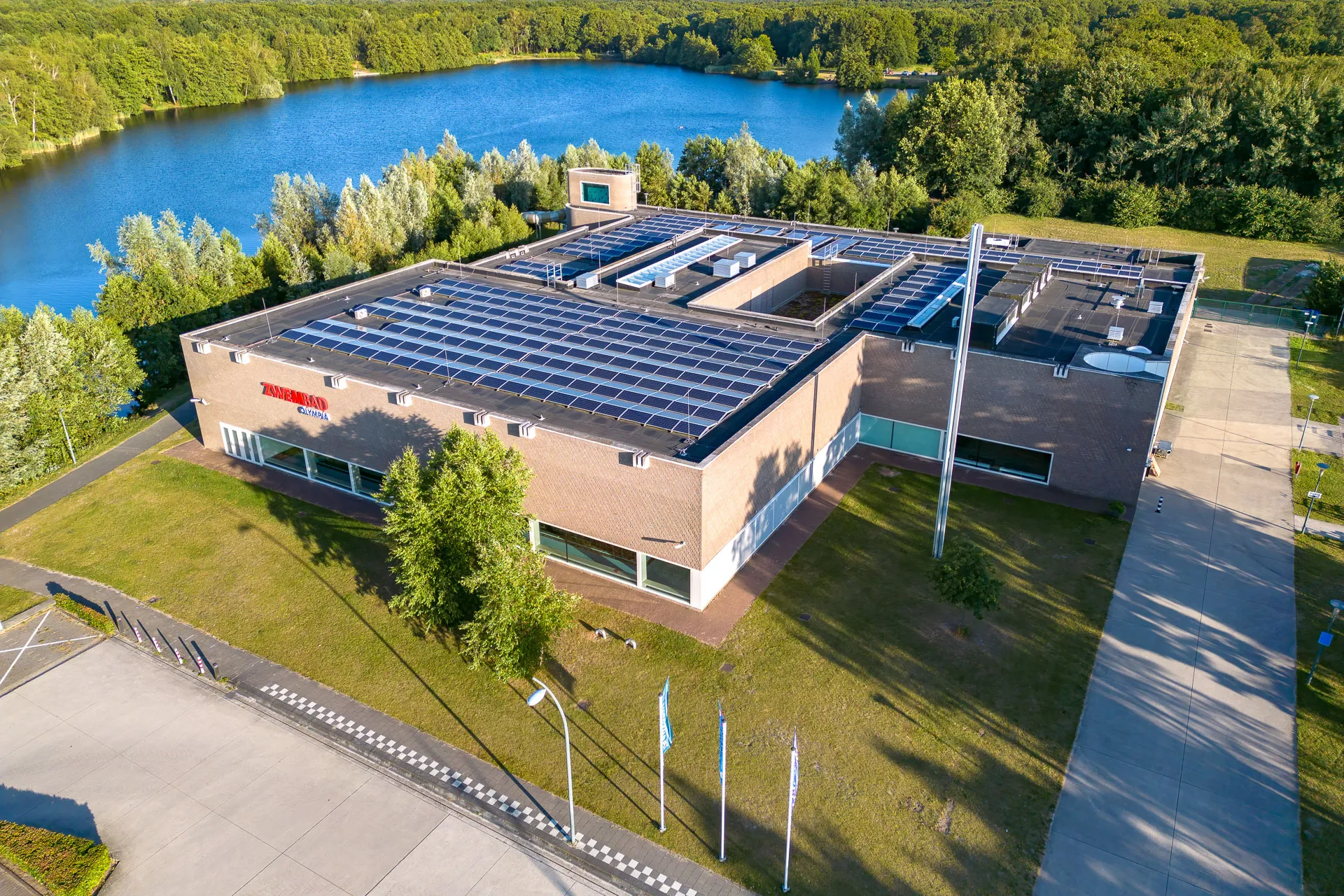 2022 07 27 reality photo dronebeeld olympiabad waalwijk 6