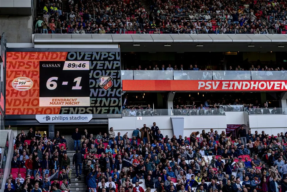 download 112033 s1000x1000