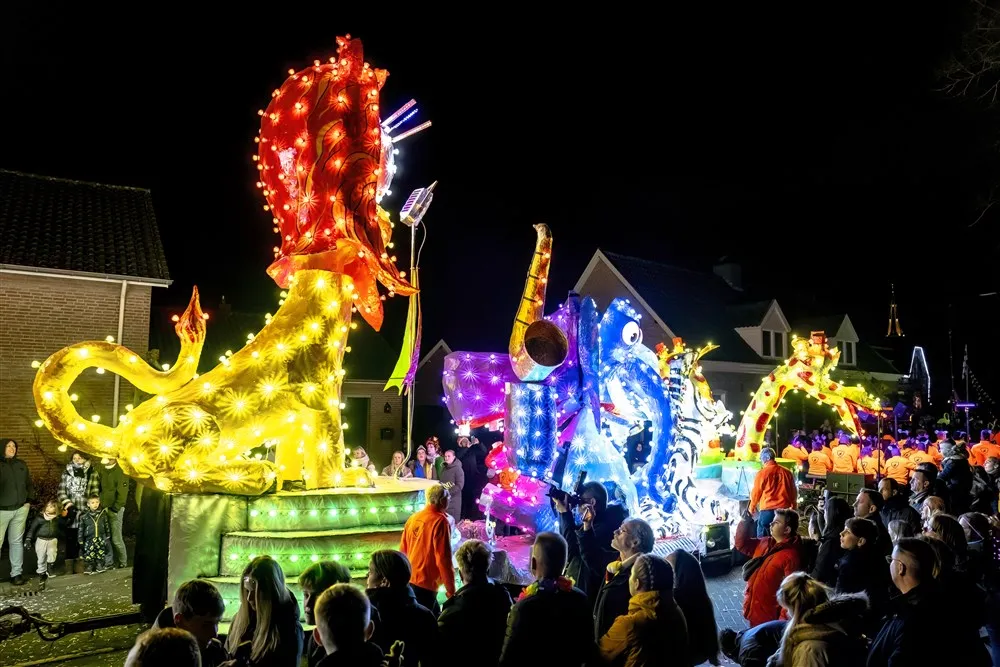 download 123129 s1000x1000