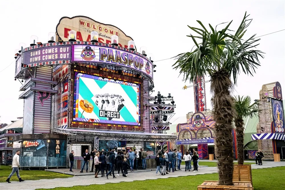 download 126140 s1000x1000