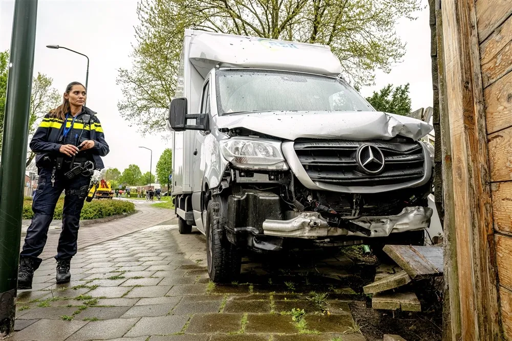 download 129127 s1000x1000