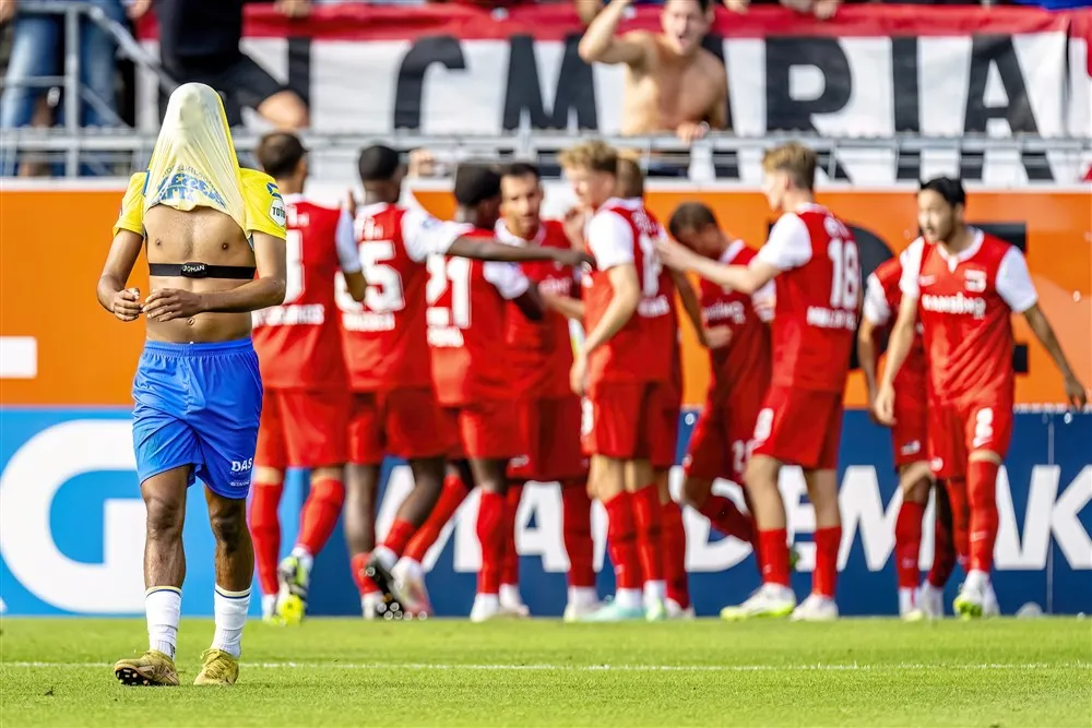 download 140353 s1000x1000