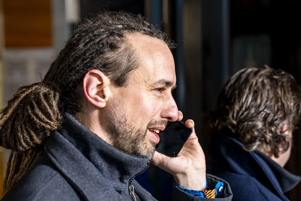 download scaled 1000x1000 25688