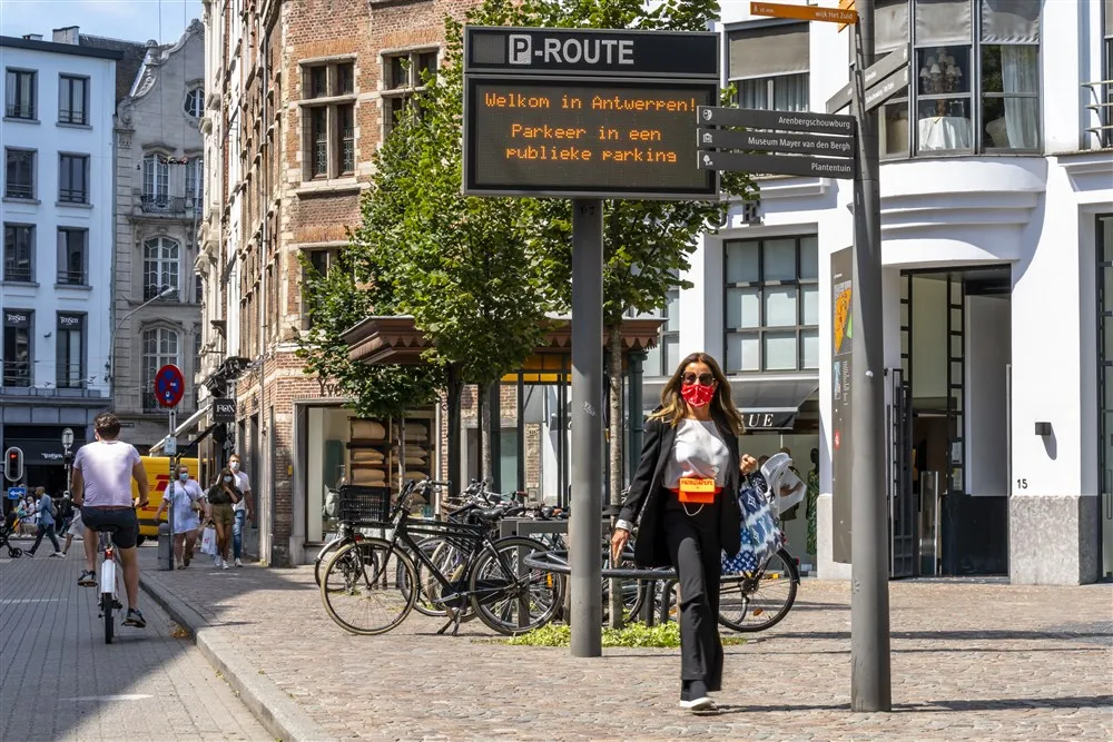 download scaled 1000x1000 29070