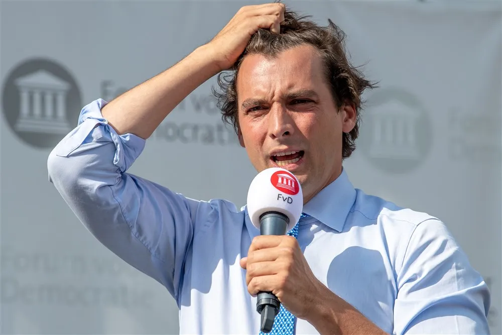 download scaled 1000x1000 54057