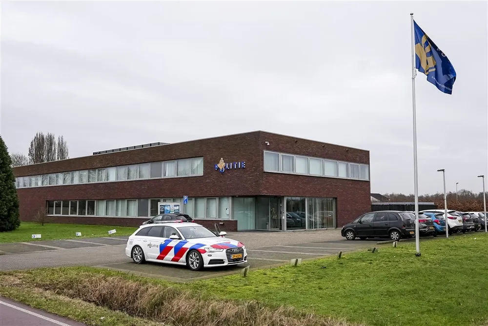 download scaled 1000x1000 72841