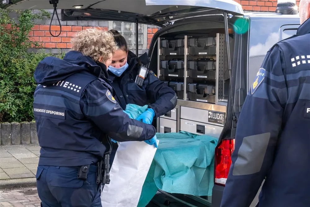 download scaled 1000x1000 76310