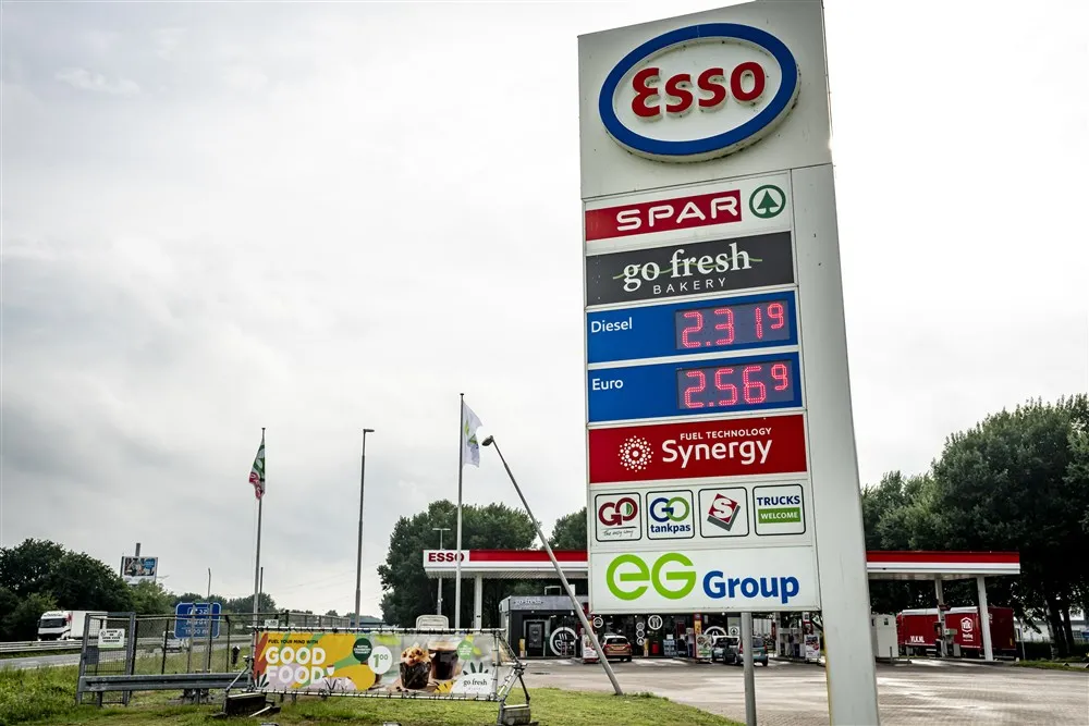 download scaled 1000x1000 92142