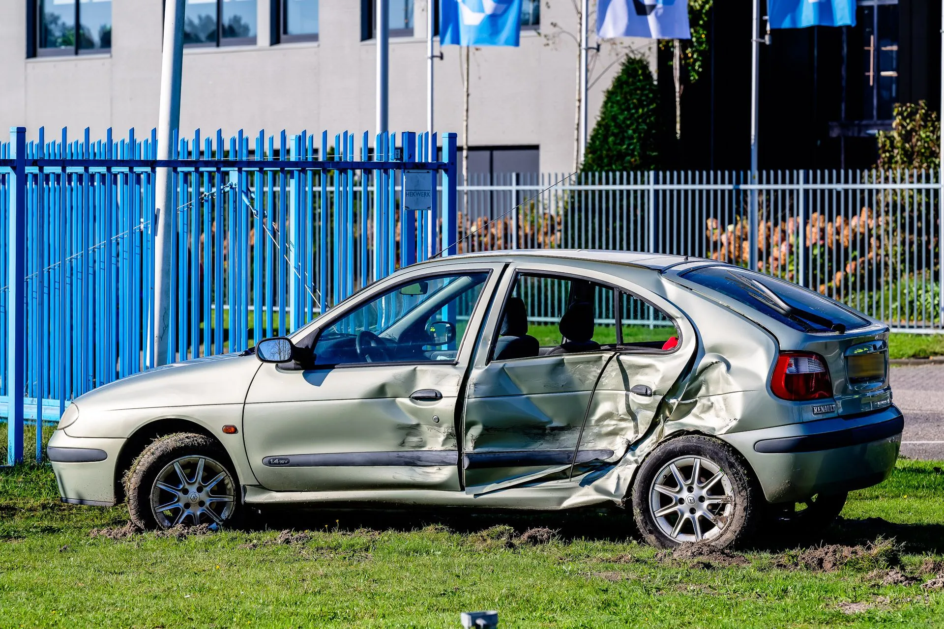 20241024 bms 0952 nef