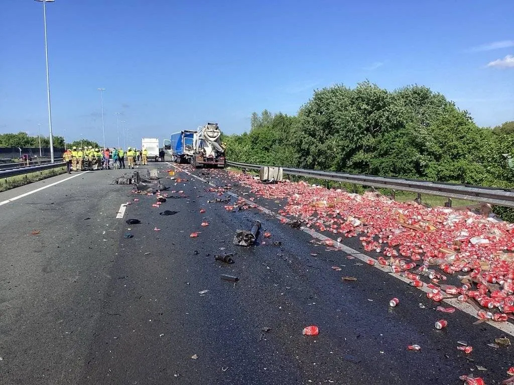 dodelijk ongeval vrachtwagens a59 heesch rijkswaterstaat