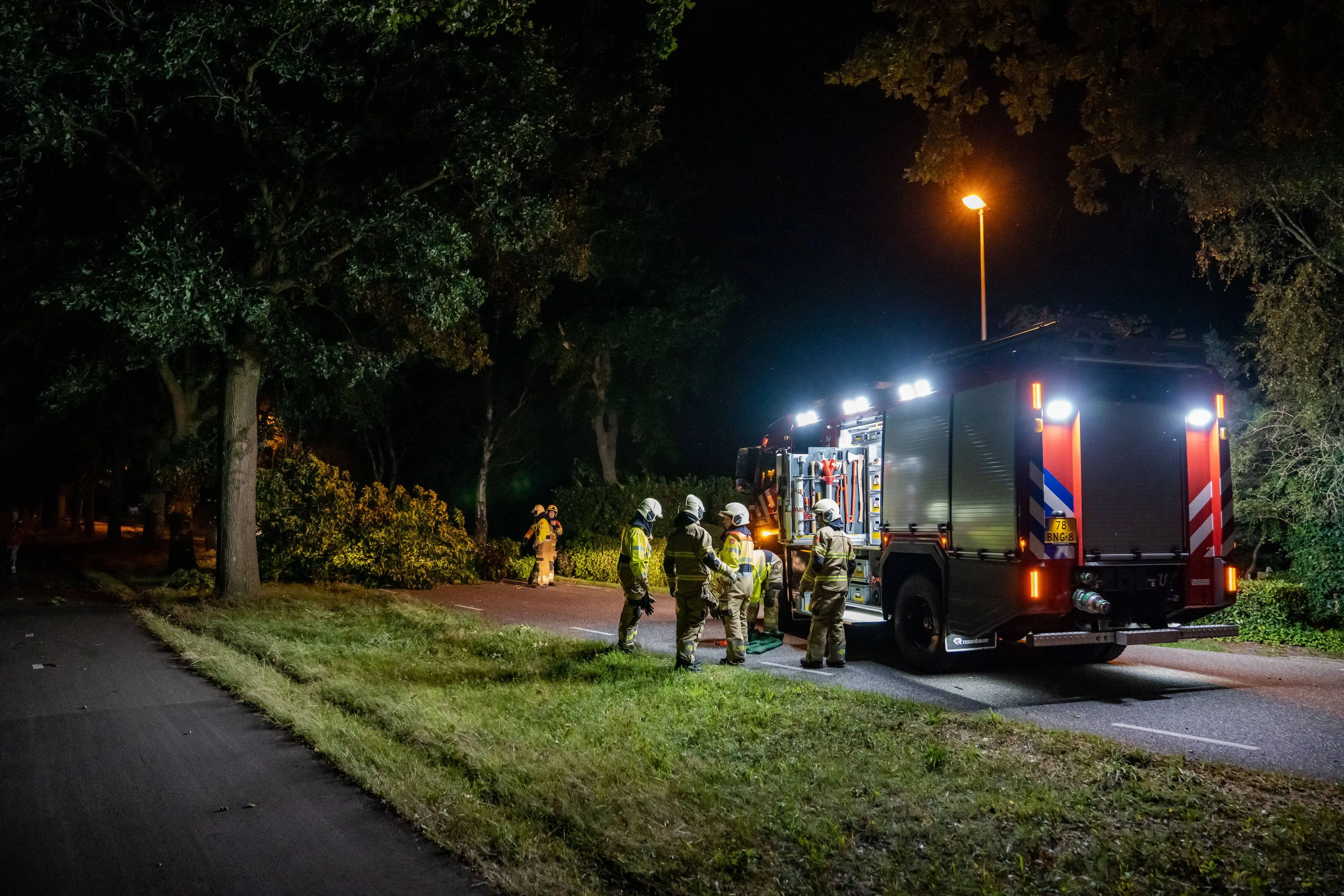2020-08-26_Reality_Photo_Stormschade_dikke_tak_waait_van_boom_Duinweg_Drunen_2