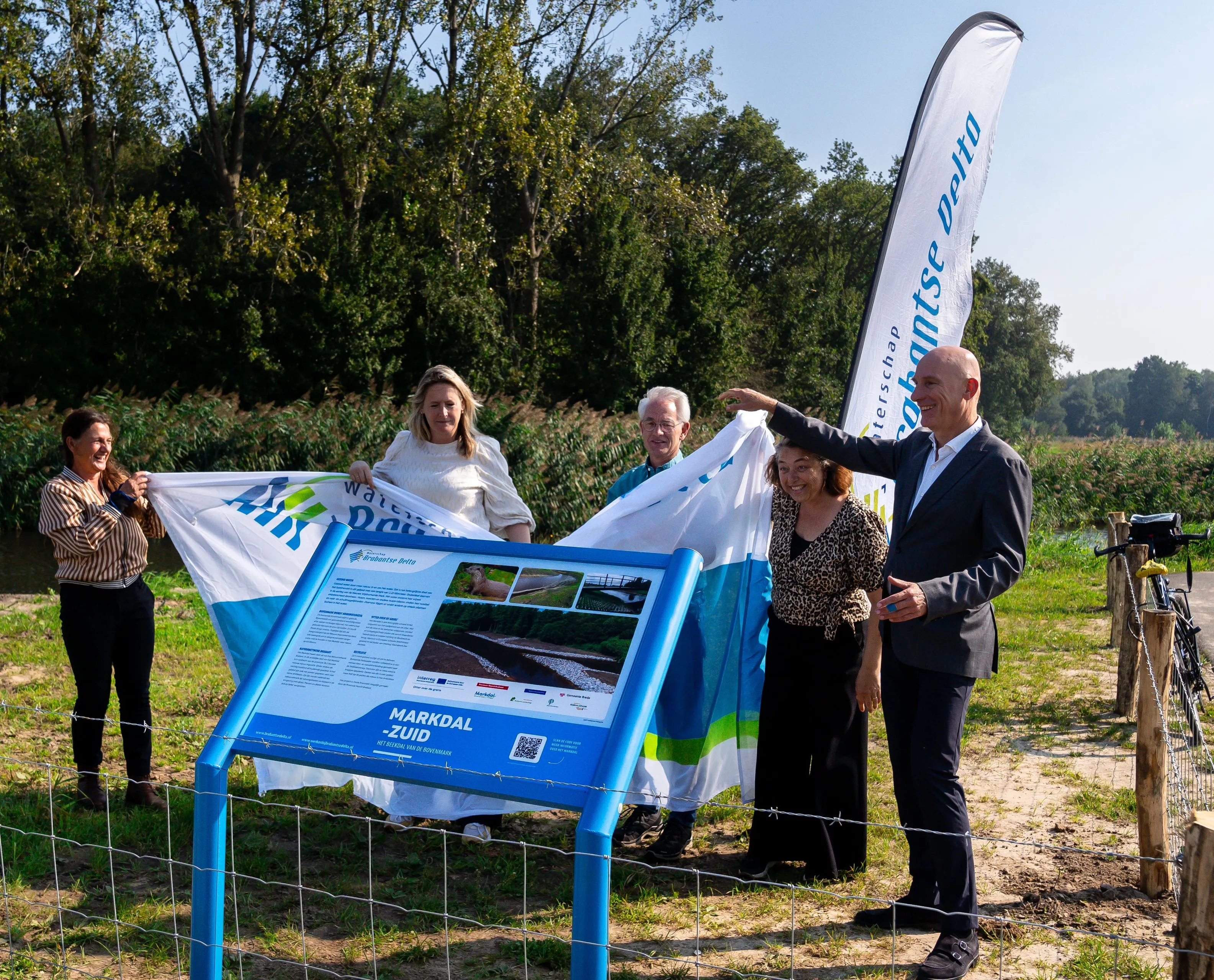 oplevering markdal zuid door onthullen informatiebord