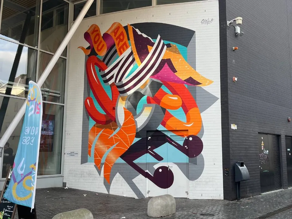blind walls gallery