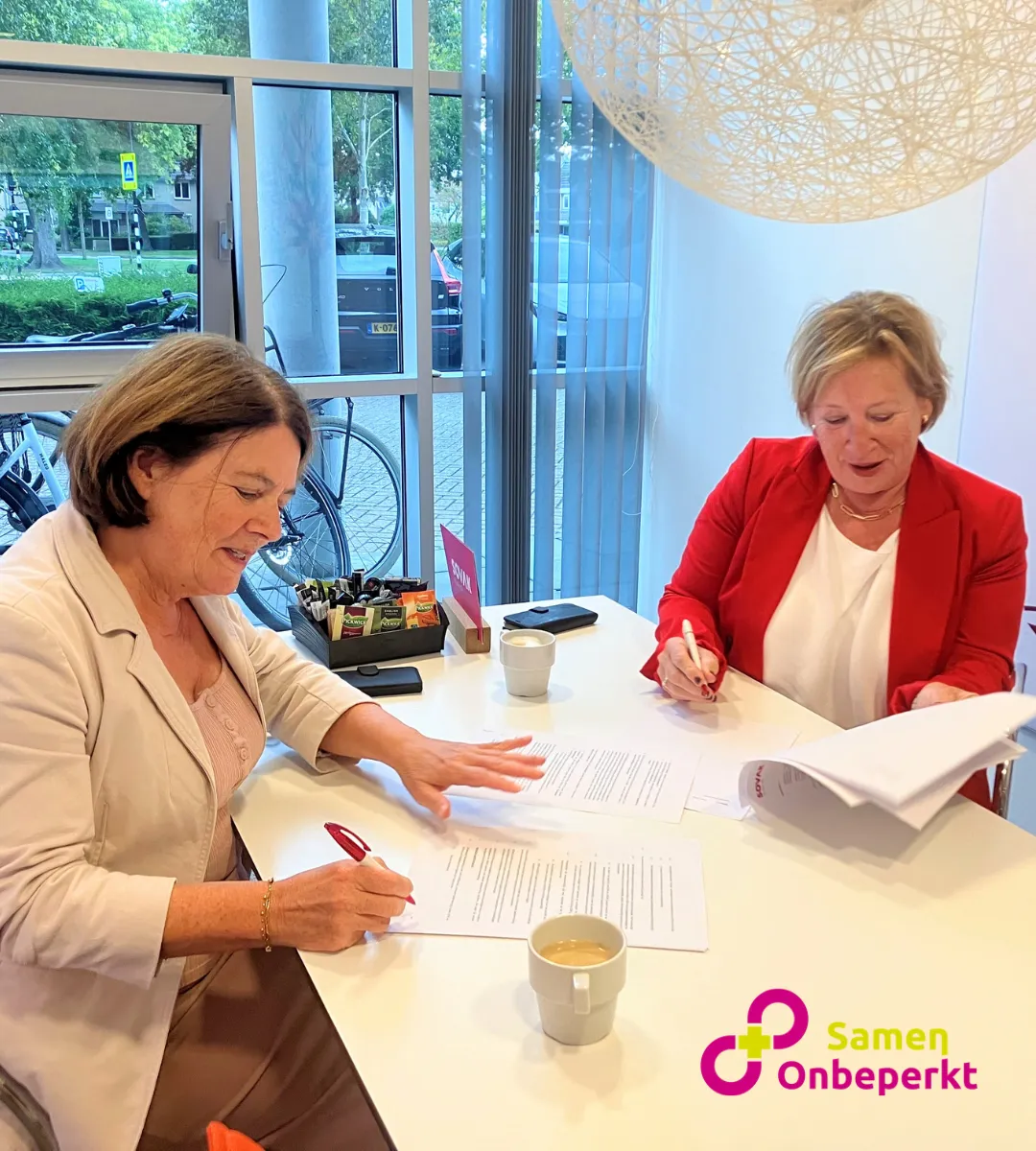 Ondertekening Samen Onbeperkt