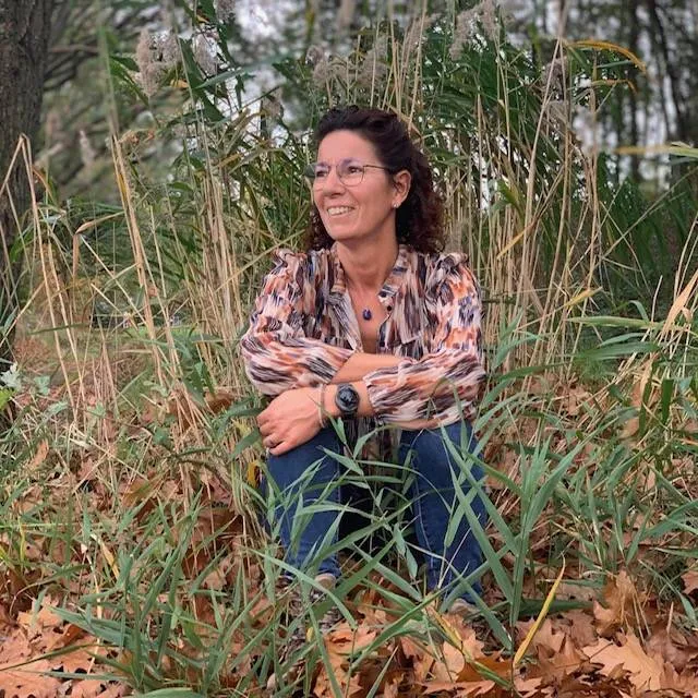 Mezelf in bos herfst