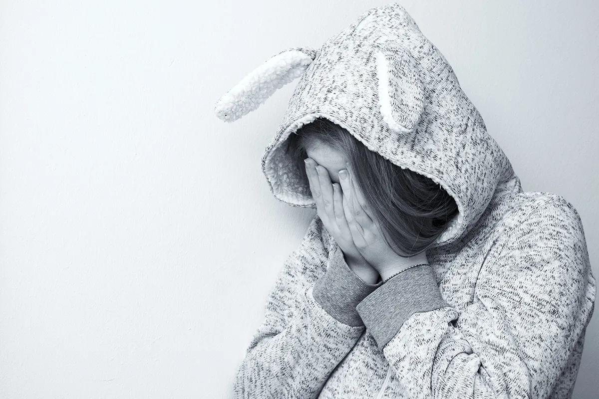 hand person snow winter black and white girl 1188422 pxherecom