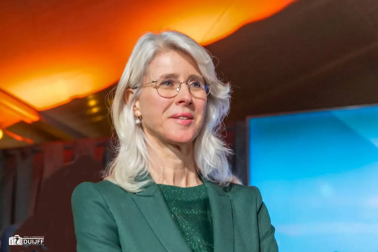 mona keizer a 67a1c5518efedjpg