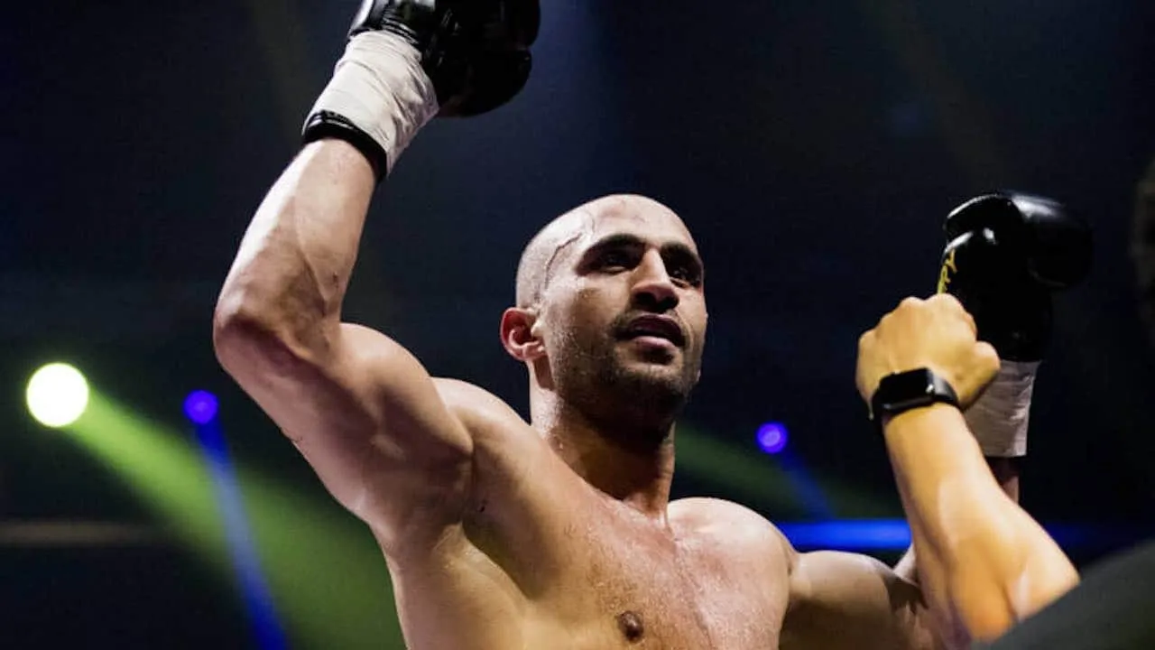 badr hari gevecht livestream spike glory