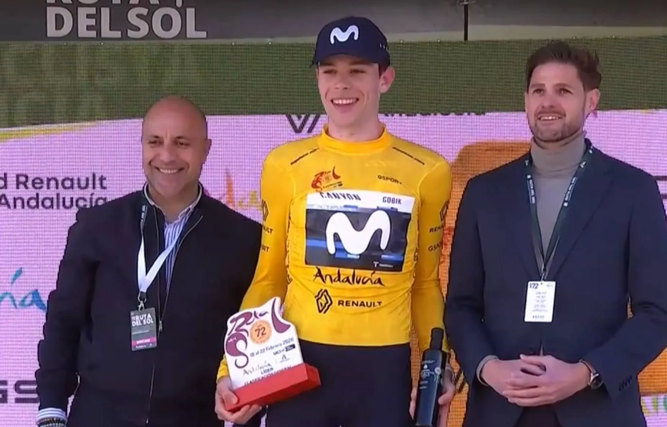 Iván Romeo, con el maillot de líder de la Vuelta a Andalucía 2026.