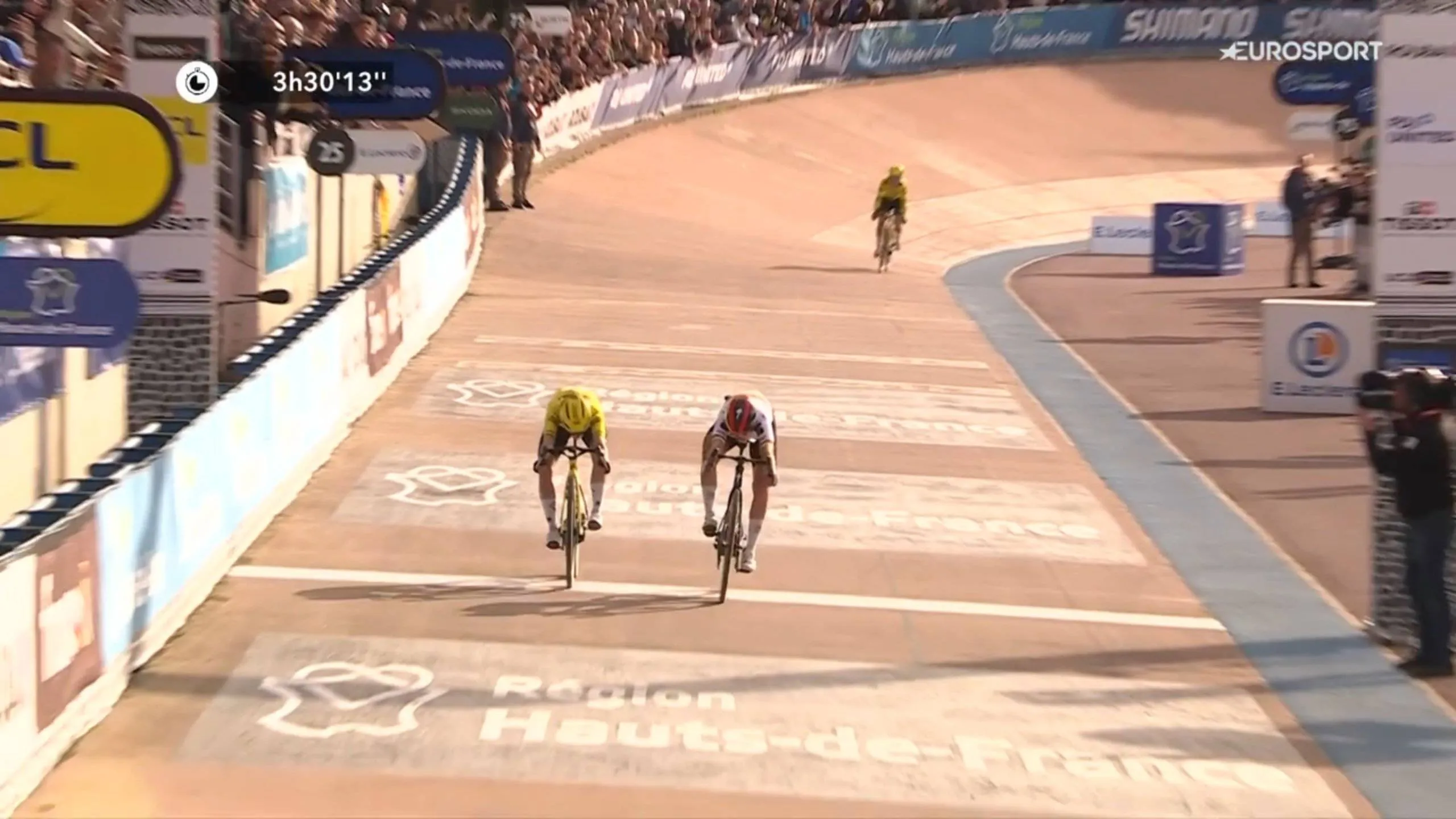 Franziska Koch ganó la París-Roubaix Femmes 2026.