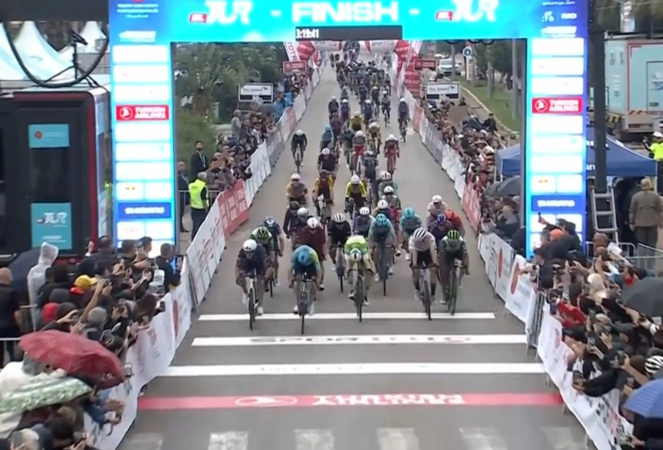 Vuelta a Turquia Ballerini