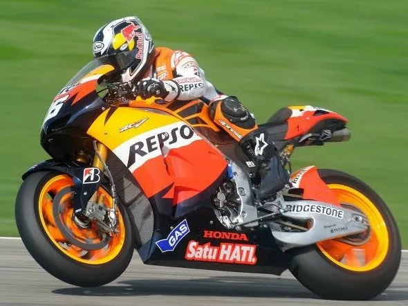 1000motogp test valencia 1