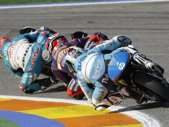 125cc valencia 2010 bagarre