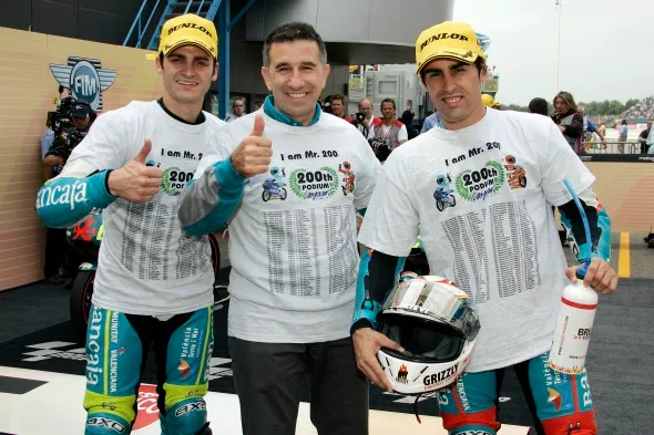200 podium aspar team