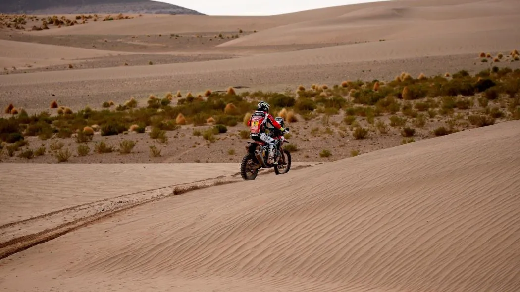 2245330 46805390 2560 1440