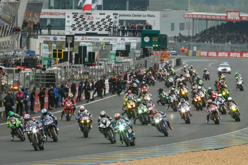 24h lemans 2017 start