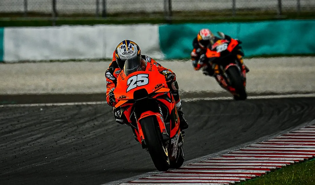 25 raul fernandez lg76534 e1643903890718