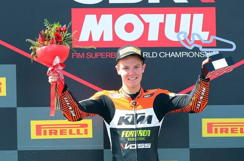 30712940 1939775539398241 5458148489634512896 o