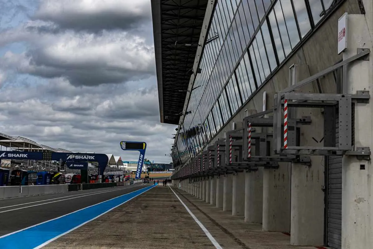 52067438912 b618504f6f c 1