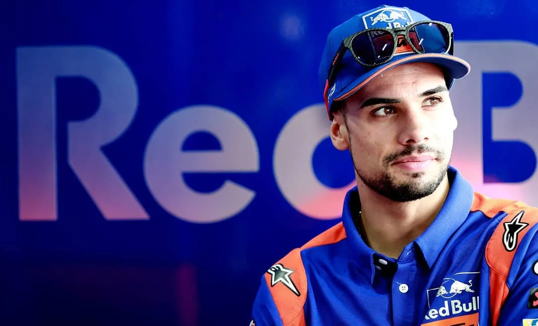 69983442 1336784786498948 8880835280420437633 n