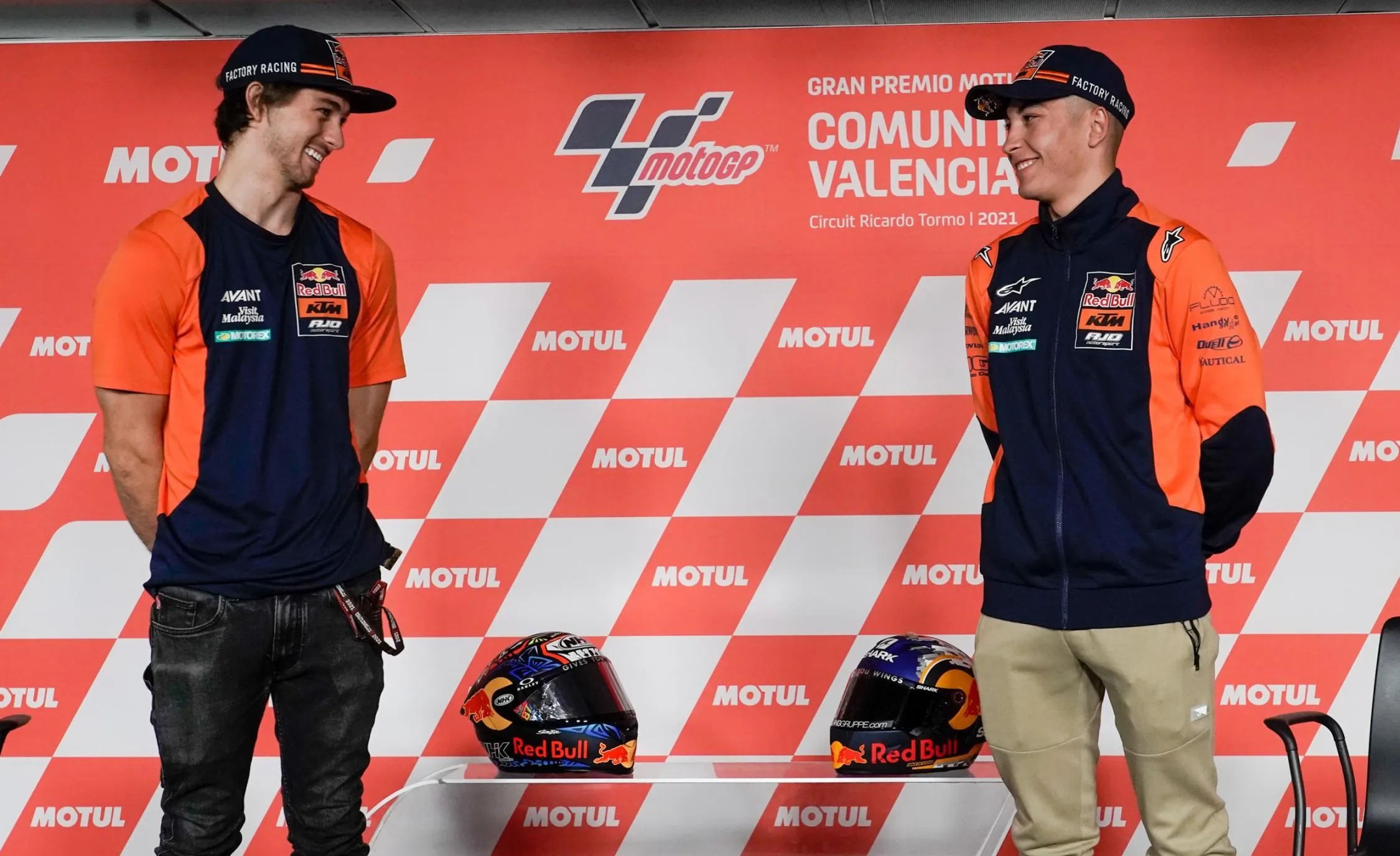 73g7312 0gallery full top fullscreen