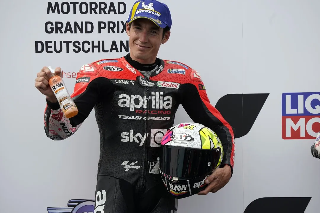 7bd210d4 9220 d777 2d46 c1874fe80f53 1