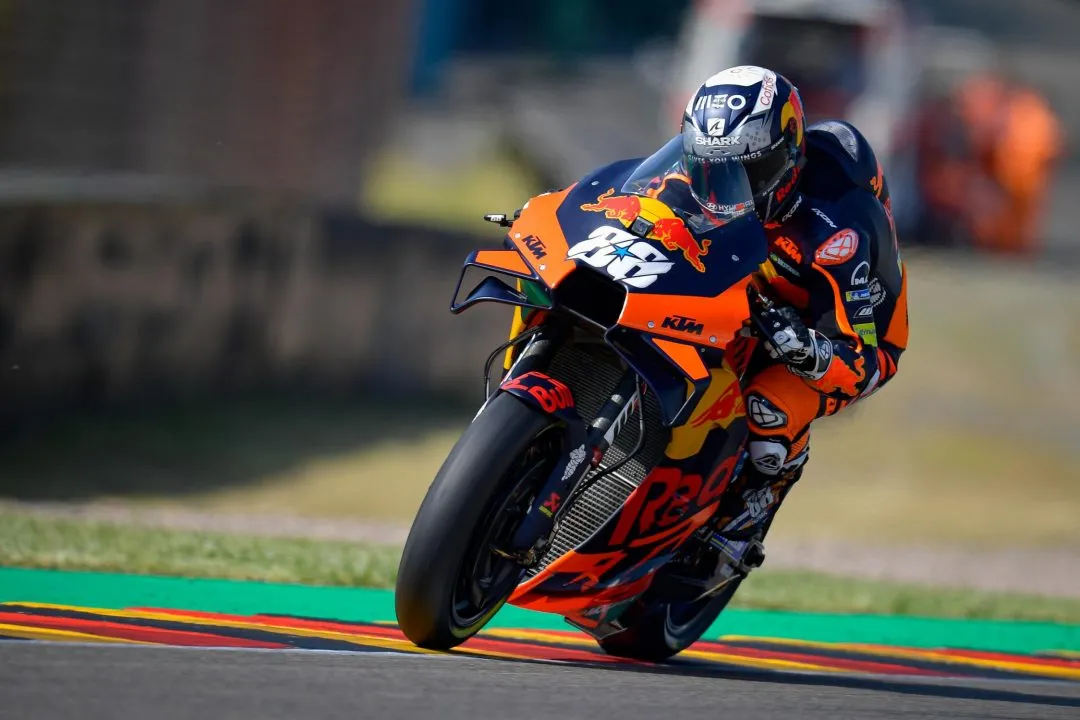 88 miguel oliveira dsc5375gallery full top fullscreen e1624204403168