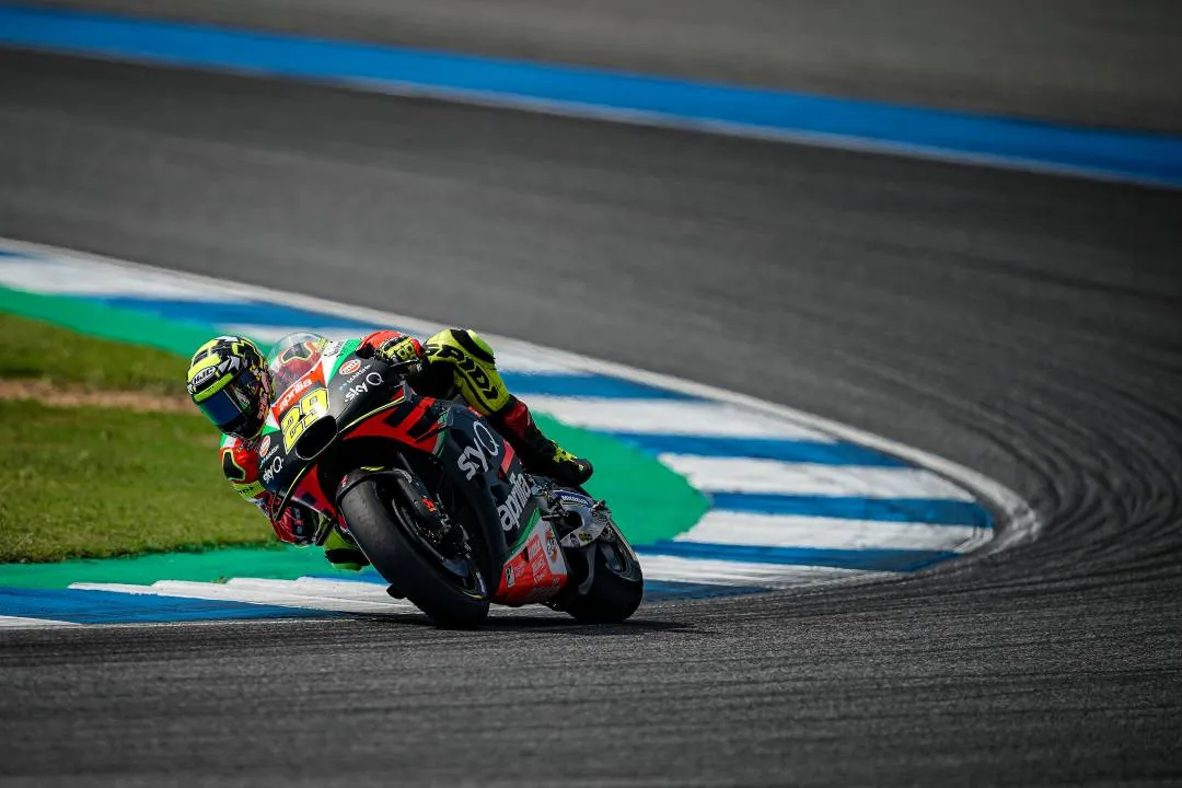 898b1454 d3b7 4d1f be03 de58bef76b0f 1