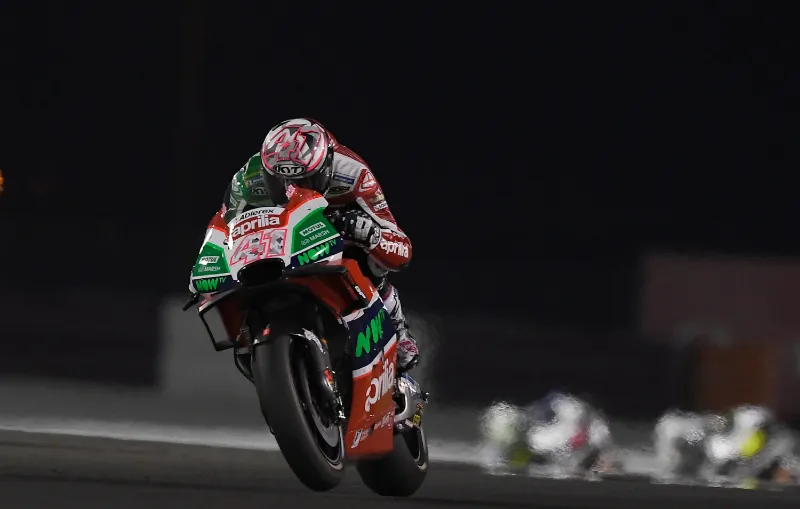 8e8e78db 69d9 40ee 89b8 8361bc81cc42