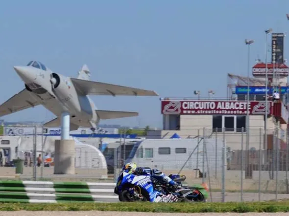 8halbacete 2011 preview 2