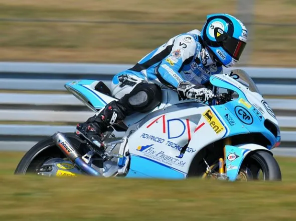 adv at02 moto2 valentin debise