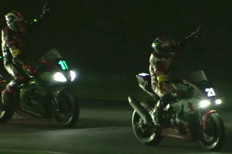 alex lowes jonathan rea suzuka 2018