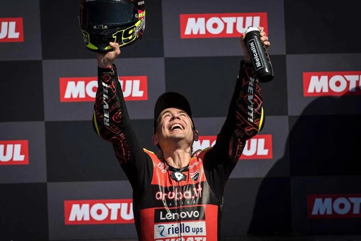 alvaro bautista 2
