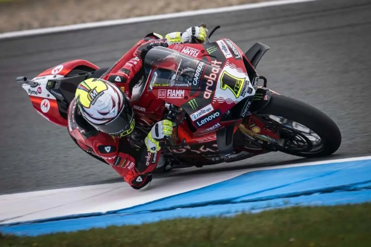 alvaro bautista 2