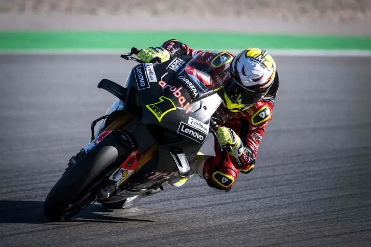 alvaro bautista 3