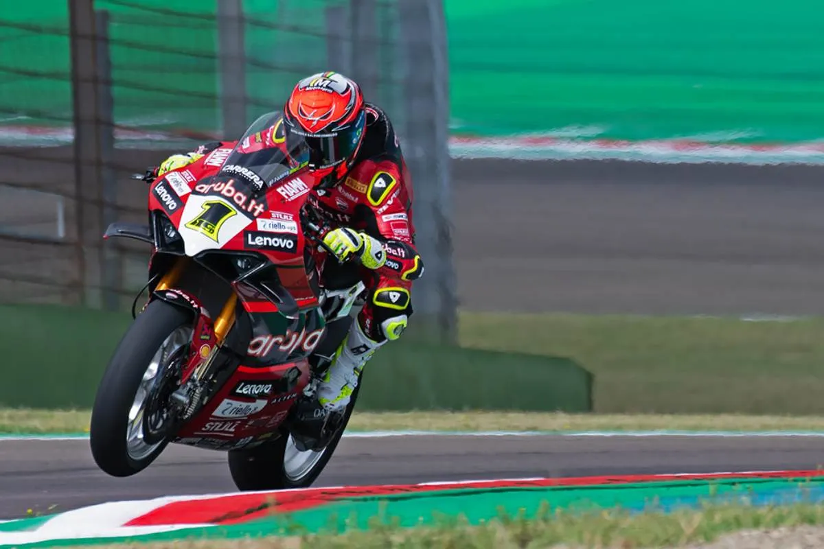 alvaro bautista 3