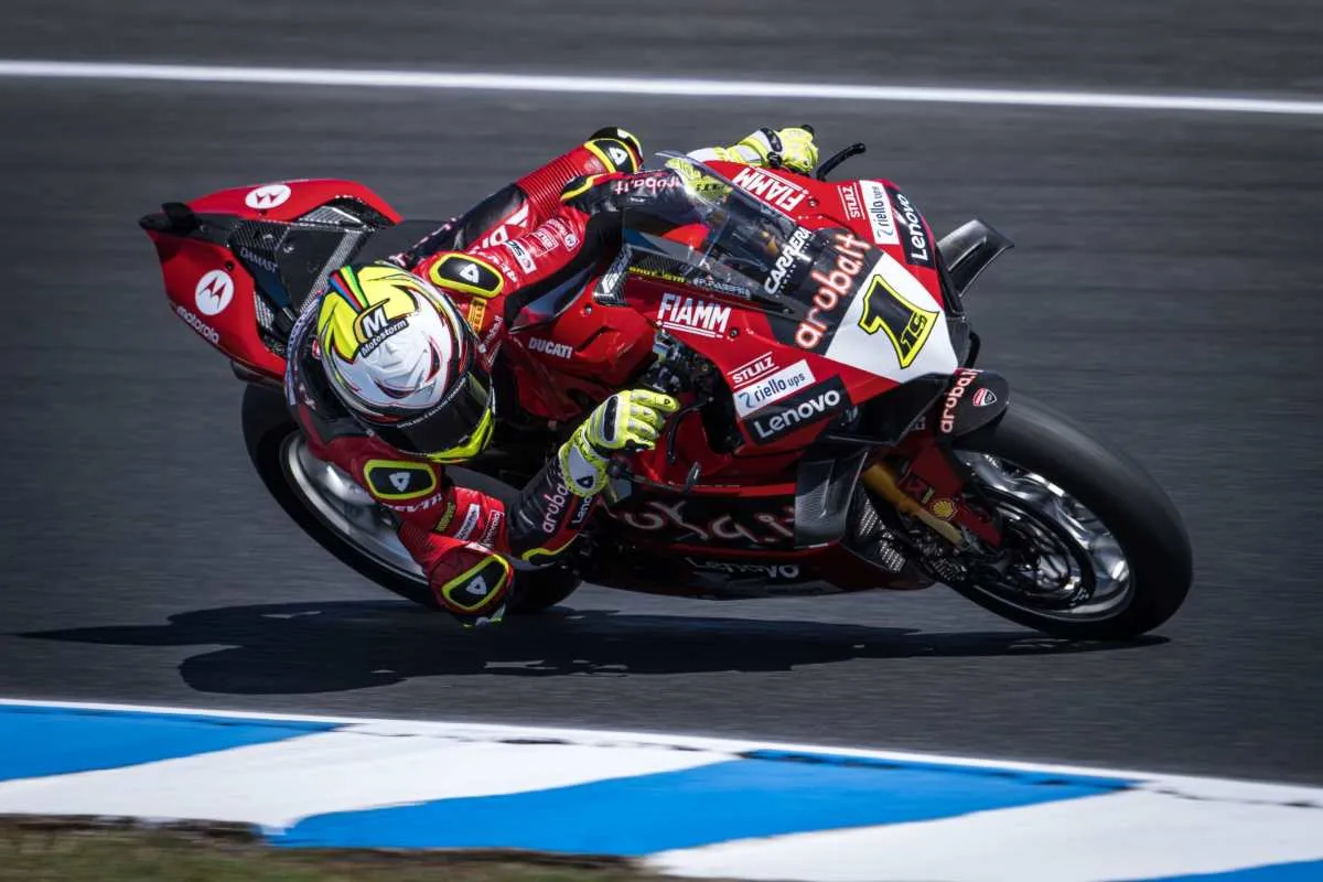 alvaro bautista 6
