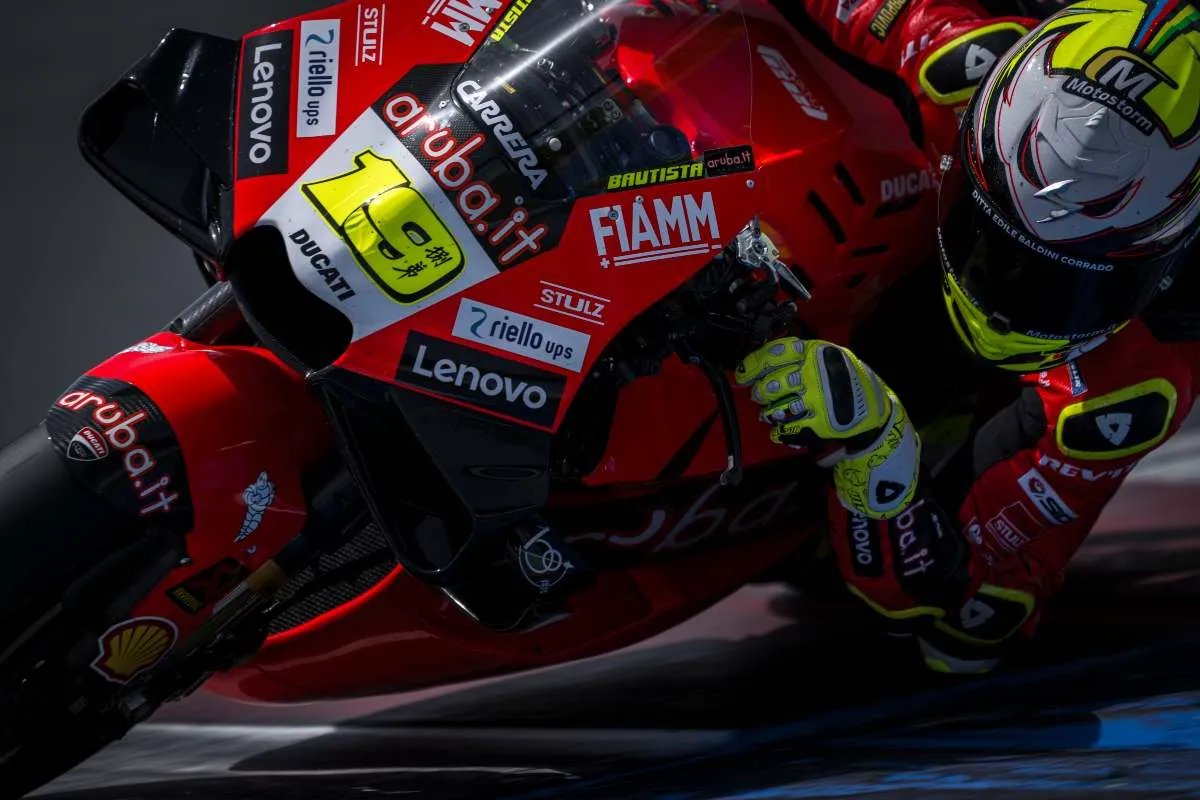 alvaro bautista 6